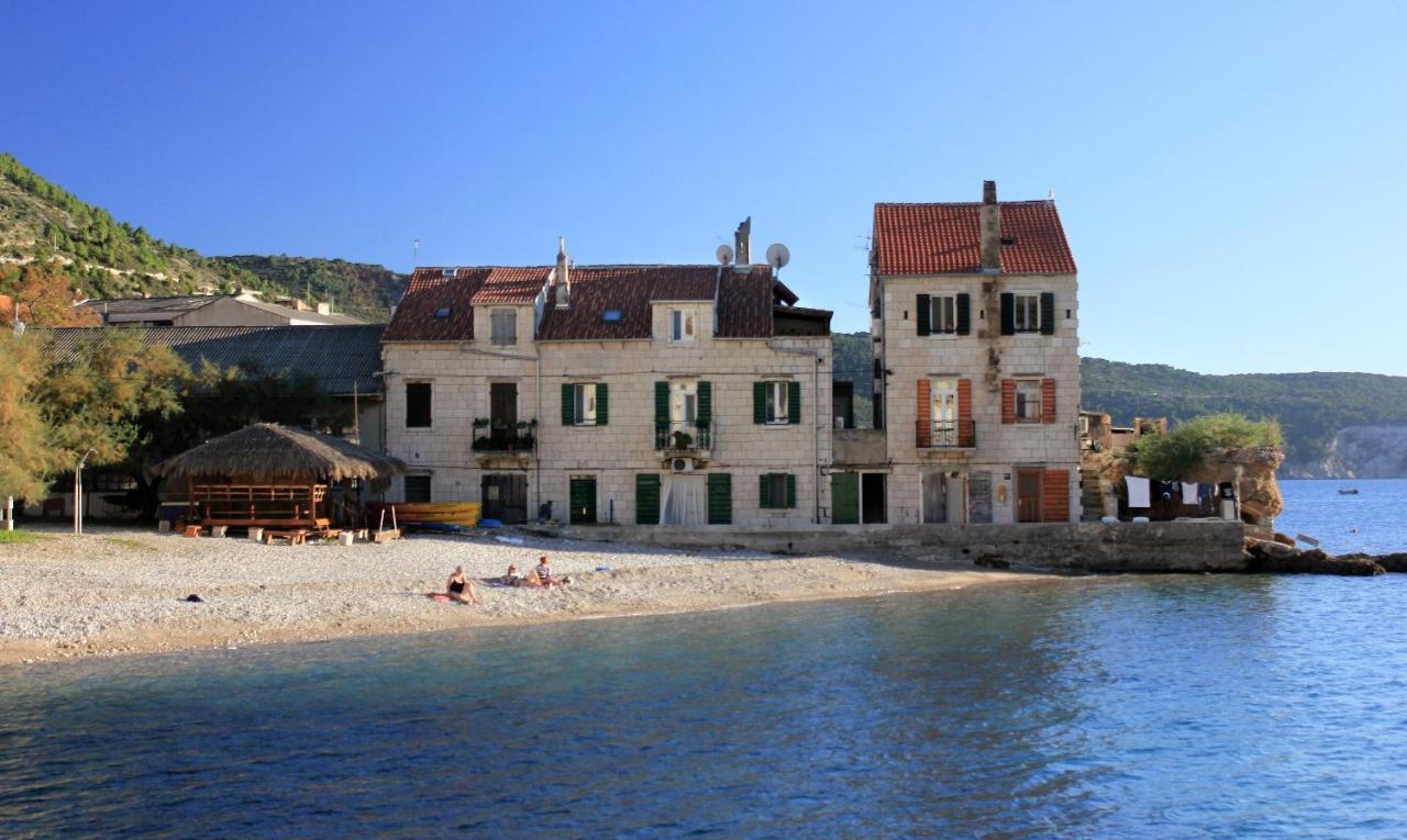 Apartments By The Sea Komiza, Vis - 8533 Eksteriør bilde